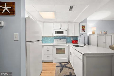 $335,000 | 10 143rd Street, Unit 405, Ocean City, MD 21842