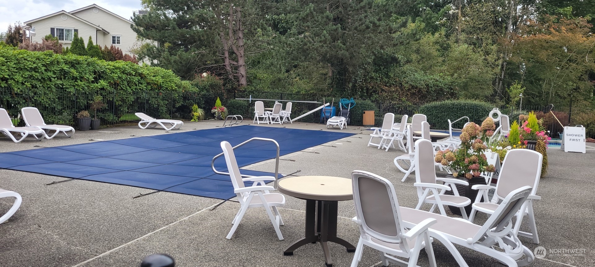 12404 East Gibson Road, Unit D201 Everett, WA 98204 - Photo 19 of 22 a outdoor space with furniture