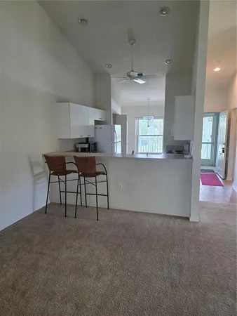 $1,950 | 4645 Tower Hill Lane, Unit 2521, Sarasota, FL 34238