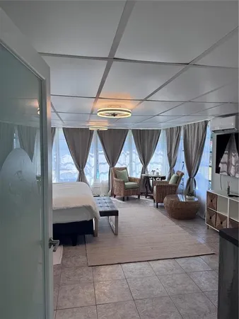 $6,500 | 6304 Beechwood Avenue, Sarasota, FL 34231