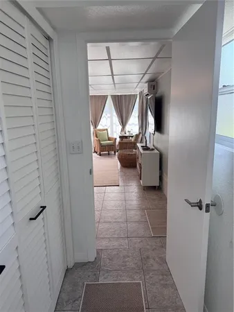 $6,500 | 6304 Beechwood Avenue, Sarasota, FL 34231