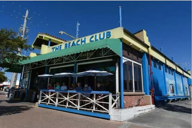 a view of a chair with door