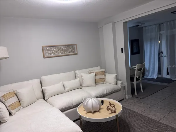 $6,500 | 6304 Beechwood Avenue, Sarasota, FL 34231