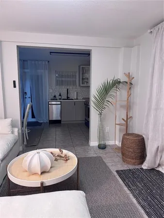 $6,500 | 6304 Beechwood Avenue, Sarasota, FL 34231