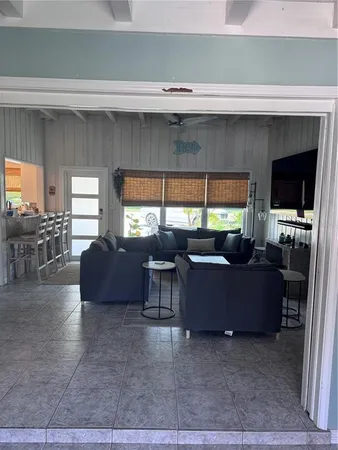 $6,500 | 6304 Beechwood Avenue, Sarasota, FL 34231