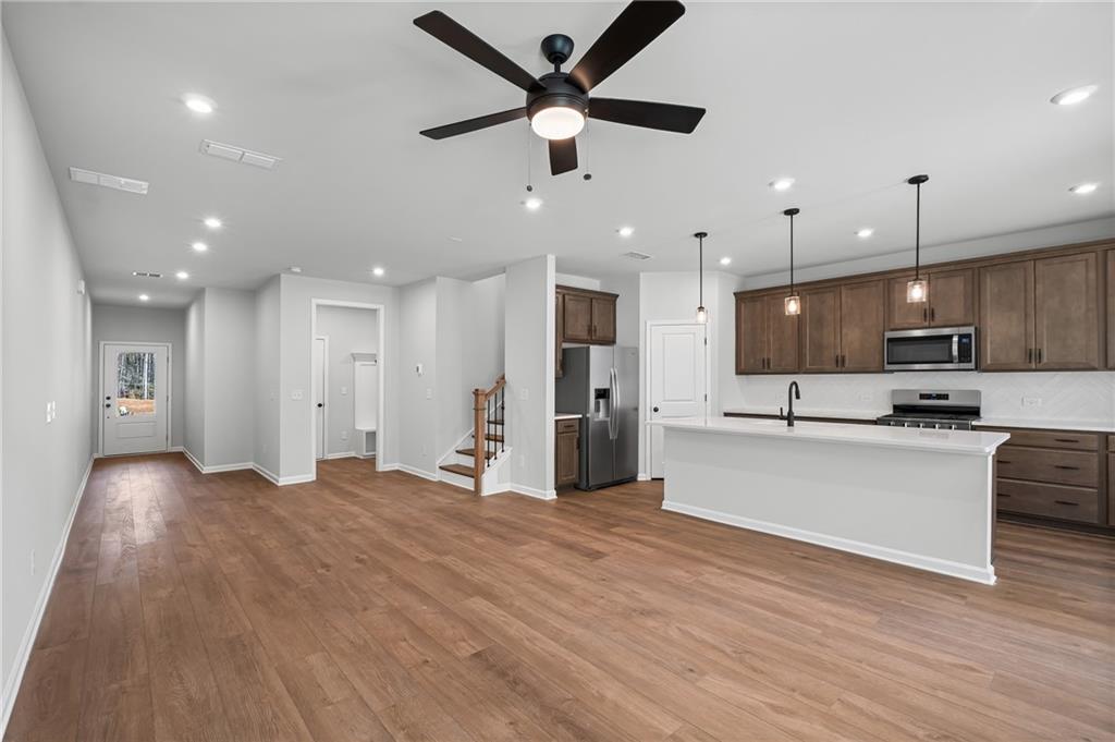 5695 Tillman Way Powder Springs, GA 30127 - Photo 3 of 18