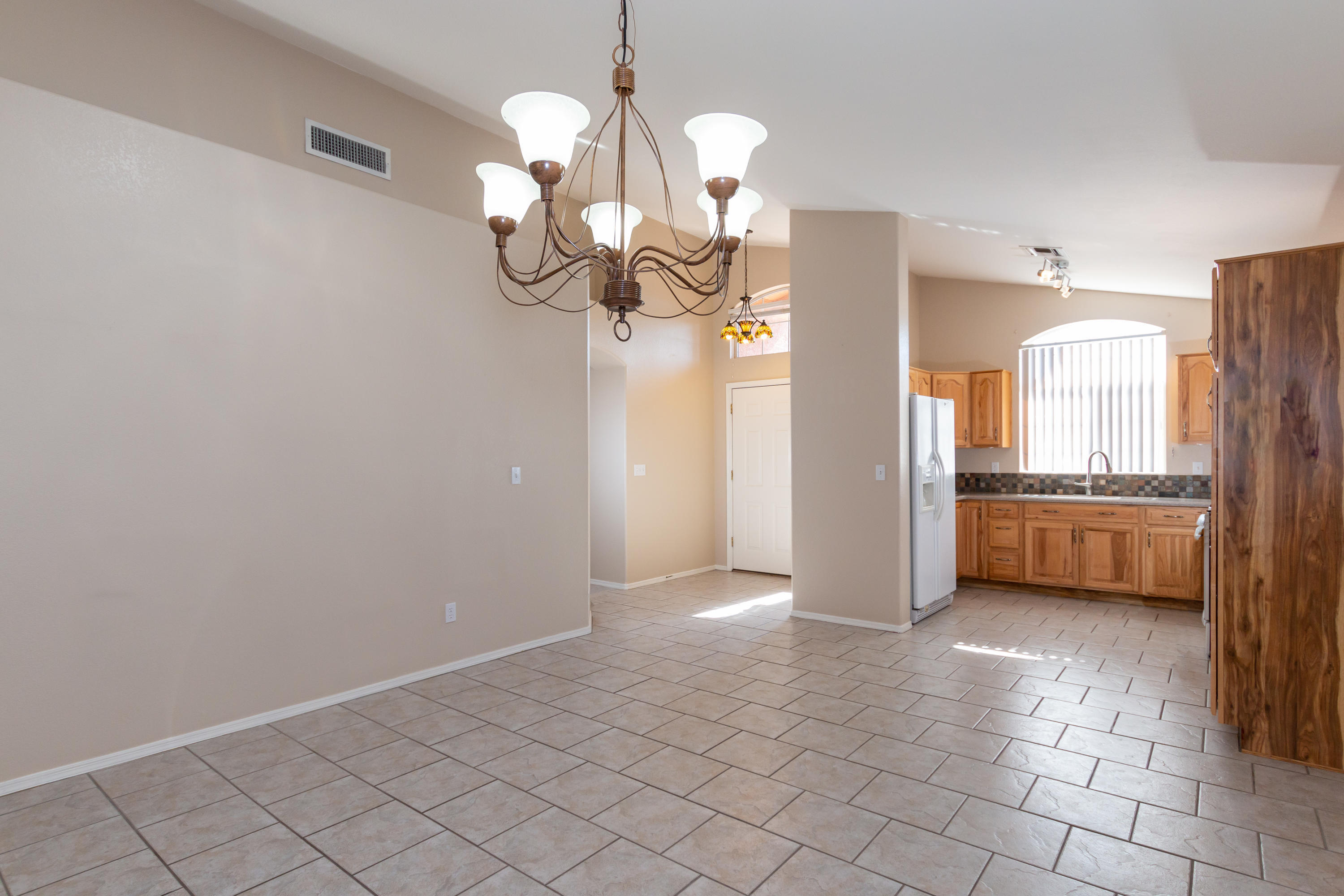8777 North Maple Ridge Place Tucson, AZ 85743 - Photo 19 of 41 Gallery Image 19