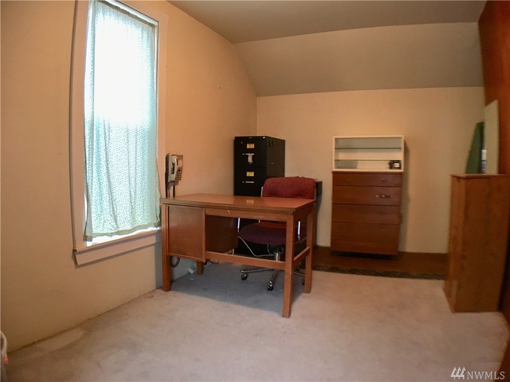 702 South Division Street Ritzville, WA 99169 - Photo 15 of 18