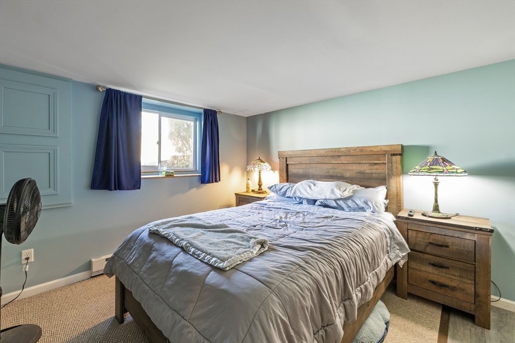 81 Sandy Hill Road Northampton, MA 01062 - Photo 28 of 33