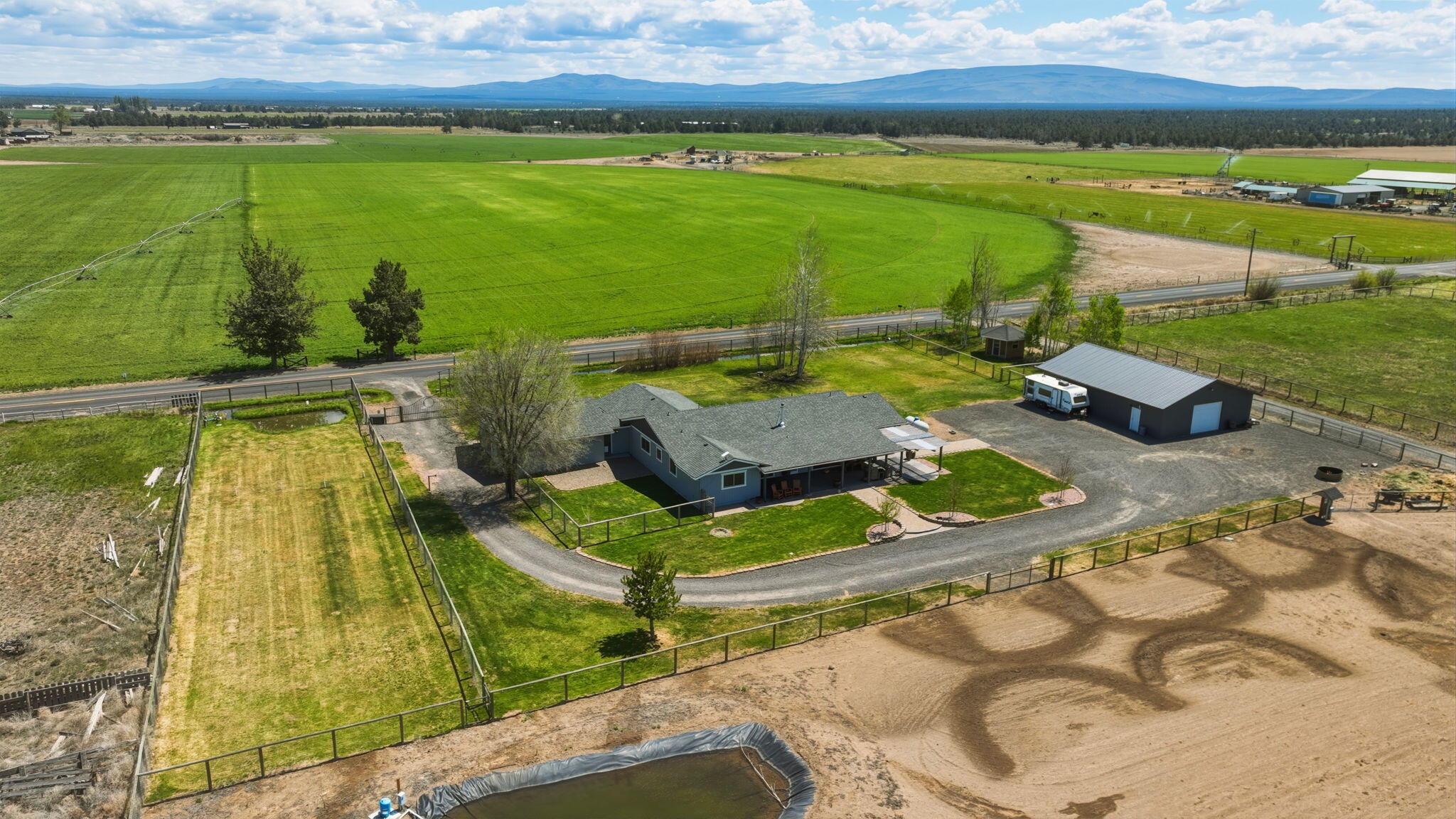 26345 Walker Road Bend, OR 97701 - Photo 79 of 98 75-web-or-mls-Riley_Visuals_017