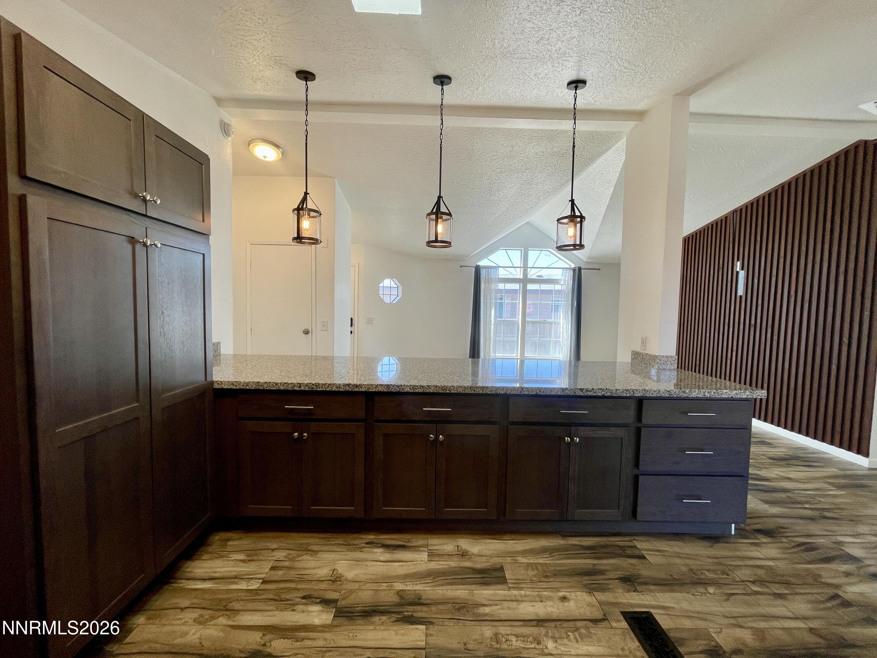483 West Patrician Drive Reno, NV 89506 - Photo 17 of 43 Island & Great room 2