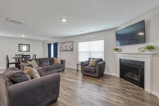 $299,000 | 1332 Saddle Court, Moore, SC 29369