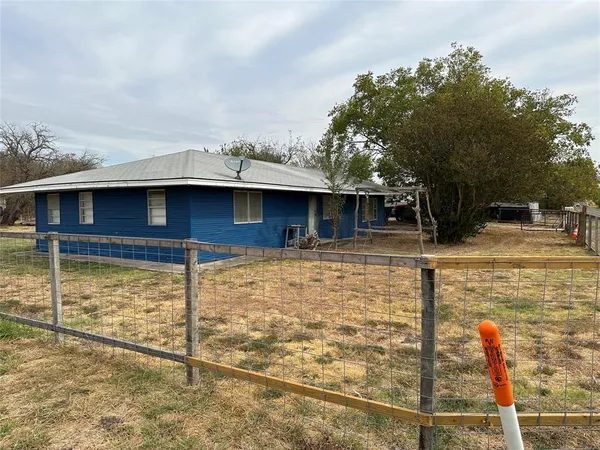 $235,000 | 5273 Farm To Market 73, Prairie Hill, TX 76678