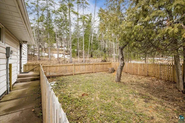 $489,900 | 3621 East Superior Street, Duluth, MN 55804