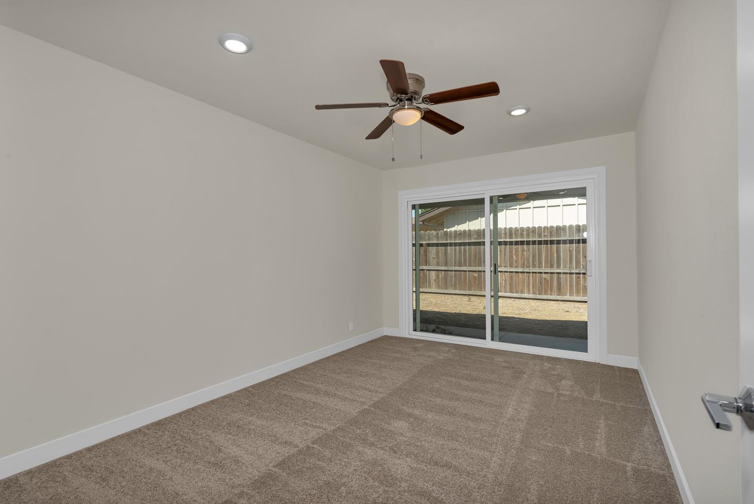 1011 Oregon Drive Merced, CA 95340 - Photo 28 of 42
