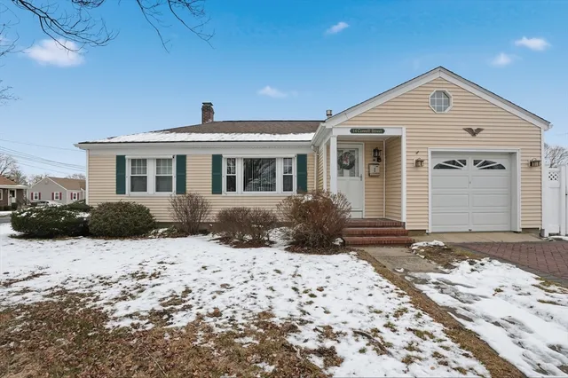 $439,000 | 14 Caswell Street, New Bedford, MA 02745