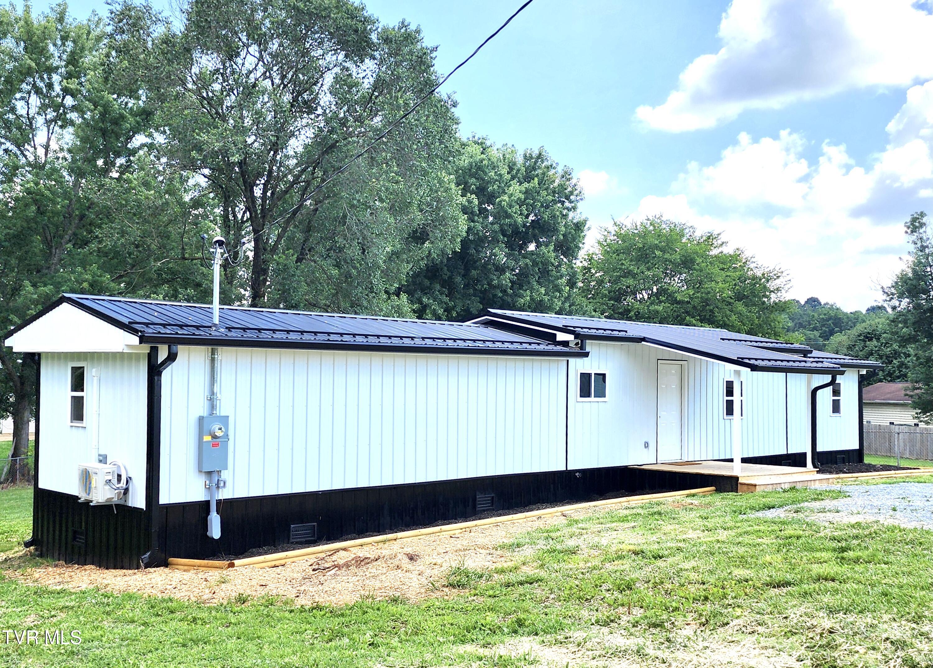 395 Sam Aiken Road Telford, TN 37690 - Photo 1 of 18 IMG_9793