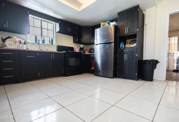 $189,000 | 711 East 3rd Street, Douglas, AZ 85607