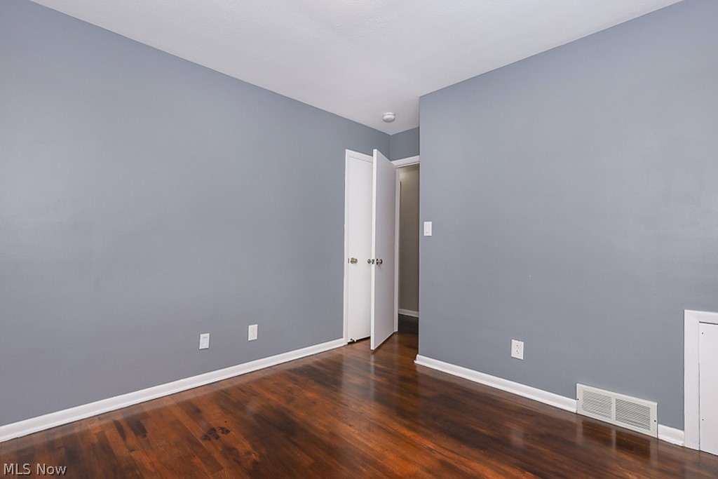 28714 Forest Road Willowick, OH 44095 - Photo 15 of 24 Gallery Image 15