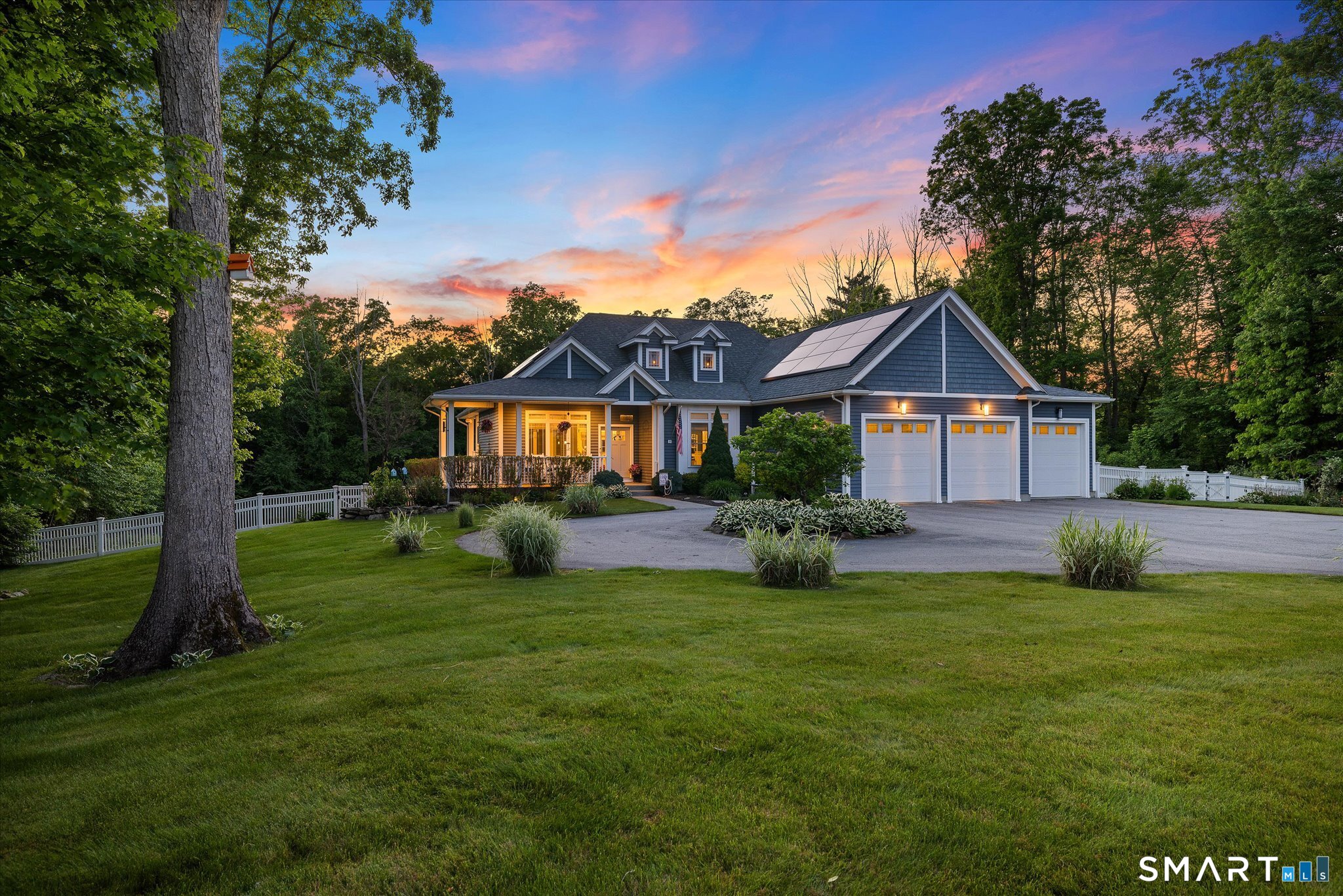 28 Paula Road Putnam, CT 06260 - Photo 2 of 39