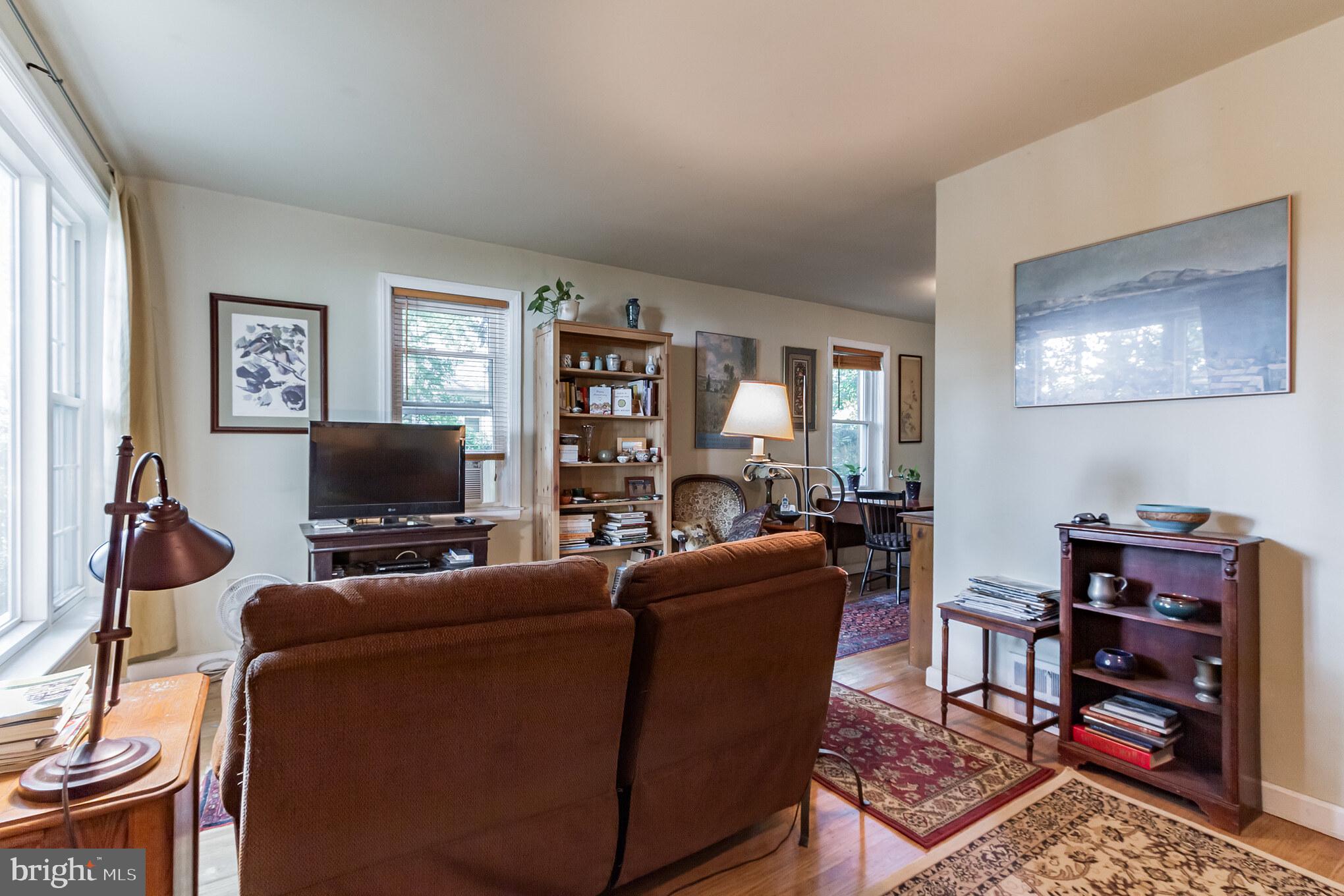 8704 Old Line Road Philadelphia, PA 19128 - Photo 7 of 24 Gallery Image 7