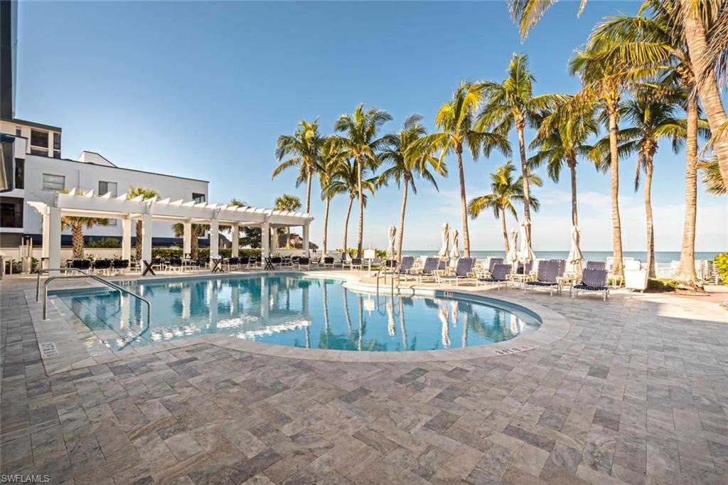 275 Indies Way, Unit 1002 Naples, FL 34110 - Photo 42 of 48 Floridian Club Pool