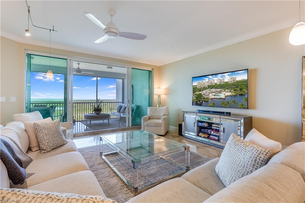 275 Indies Way, Unit 1002 Naples, FL 34110 - Photo 5 of 48 Living room