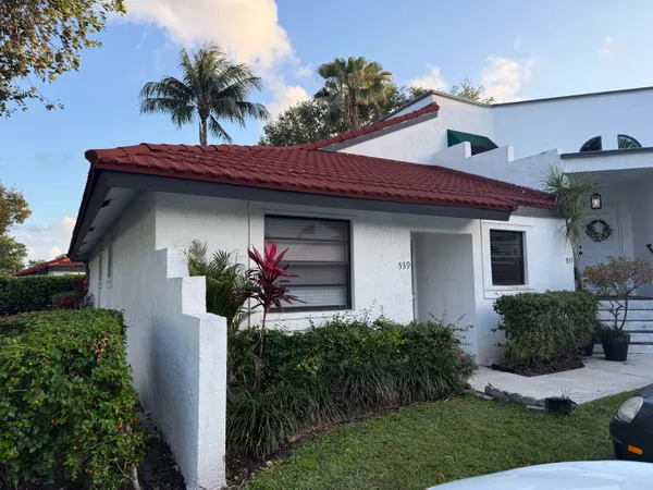$3,300 | 539 Northwest 36th Avenue, Unit 539, Deerfield Beach, FL 33442