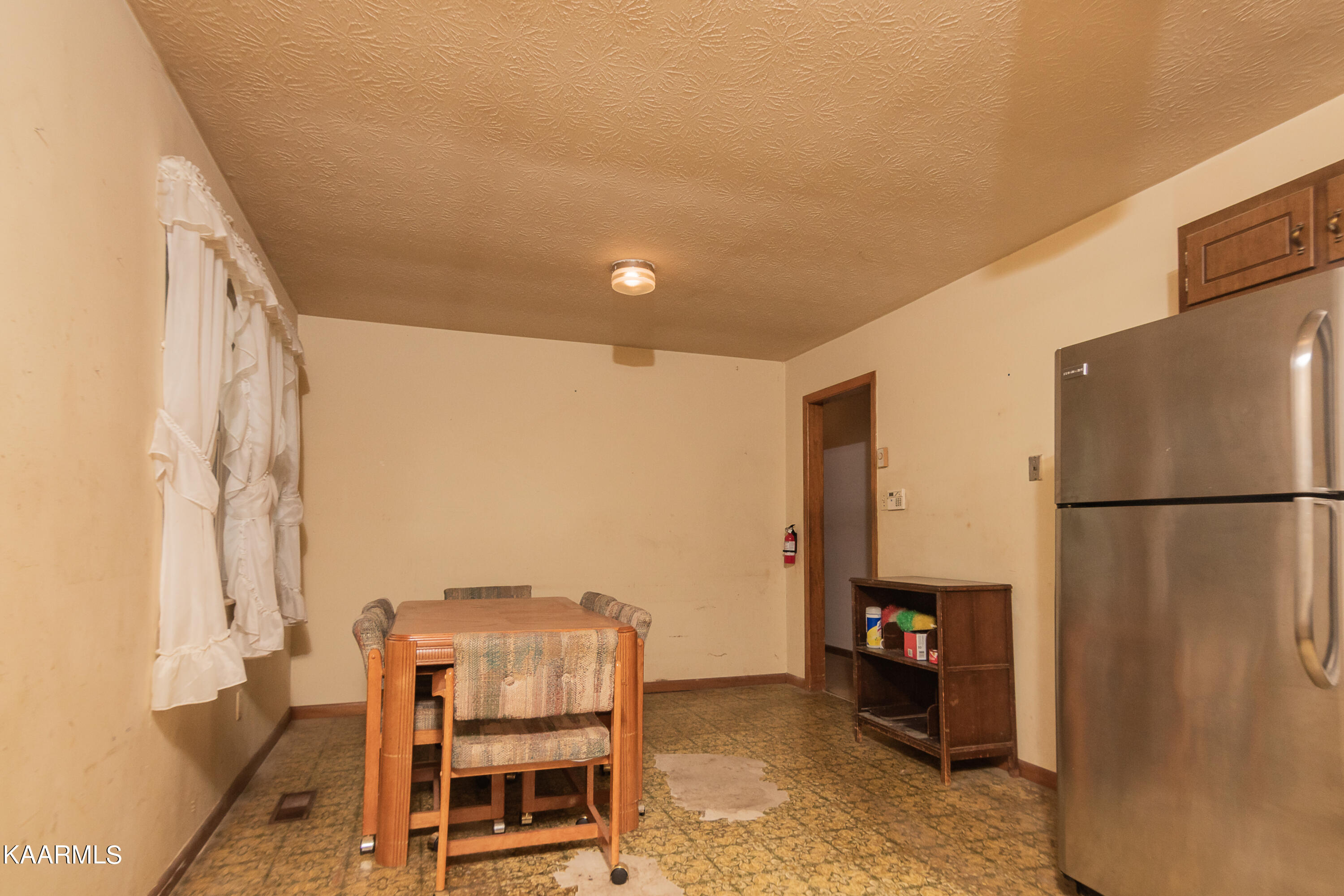 5317 Foxwood Road Knoxville, TN 37921 - Photo 6 of 10 Amanda-6