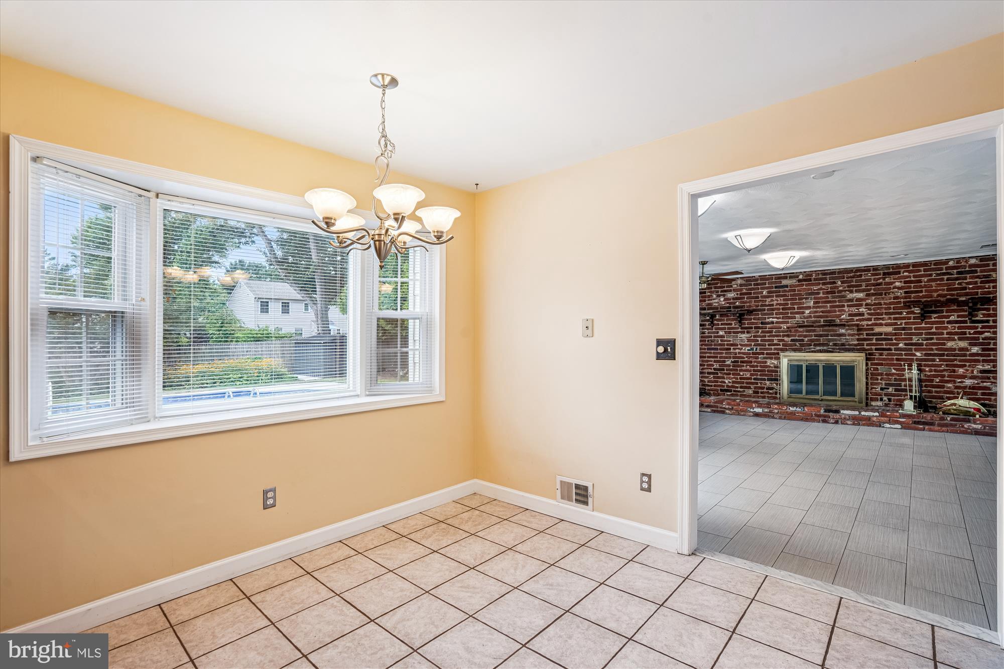 1913 Hopefield Road Silver Spring, MD 20905 - Photo 26 of 67 a view of a room with window