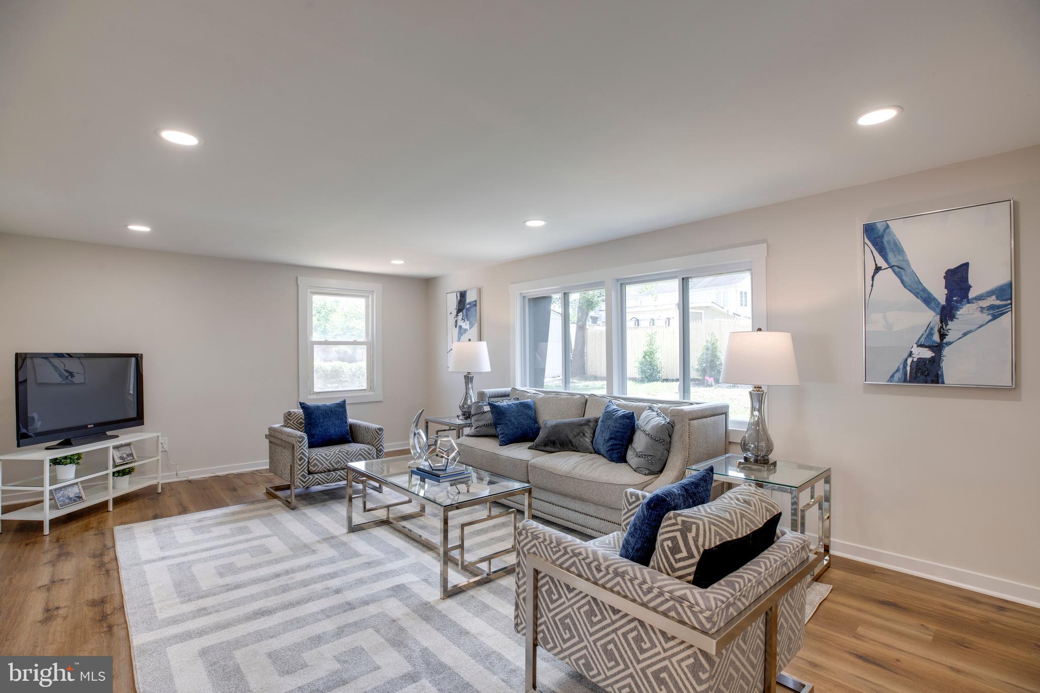 6815 Front Royal Road Springfield, VA 22151 - Photo 23 of 57