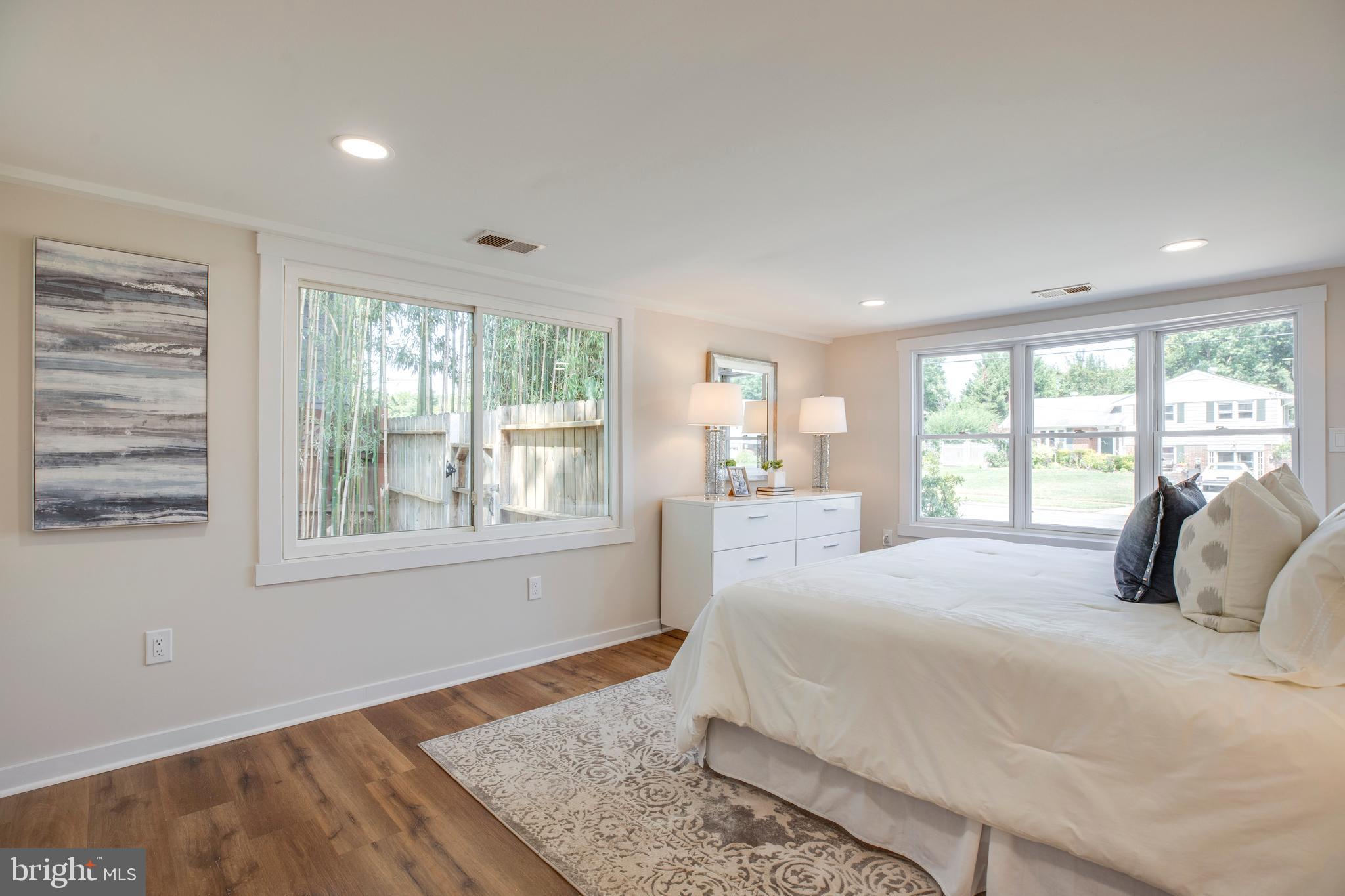 6815 Front Royal Road Springfield, VA 22151 - Photo 24 of 57