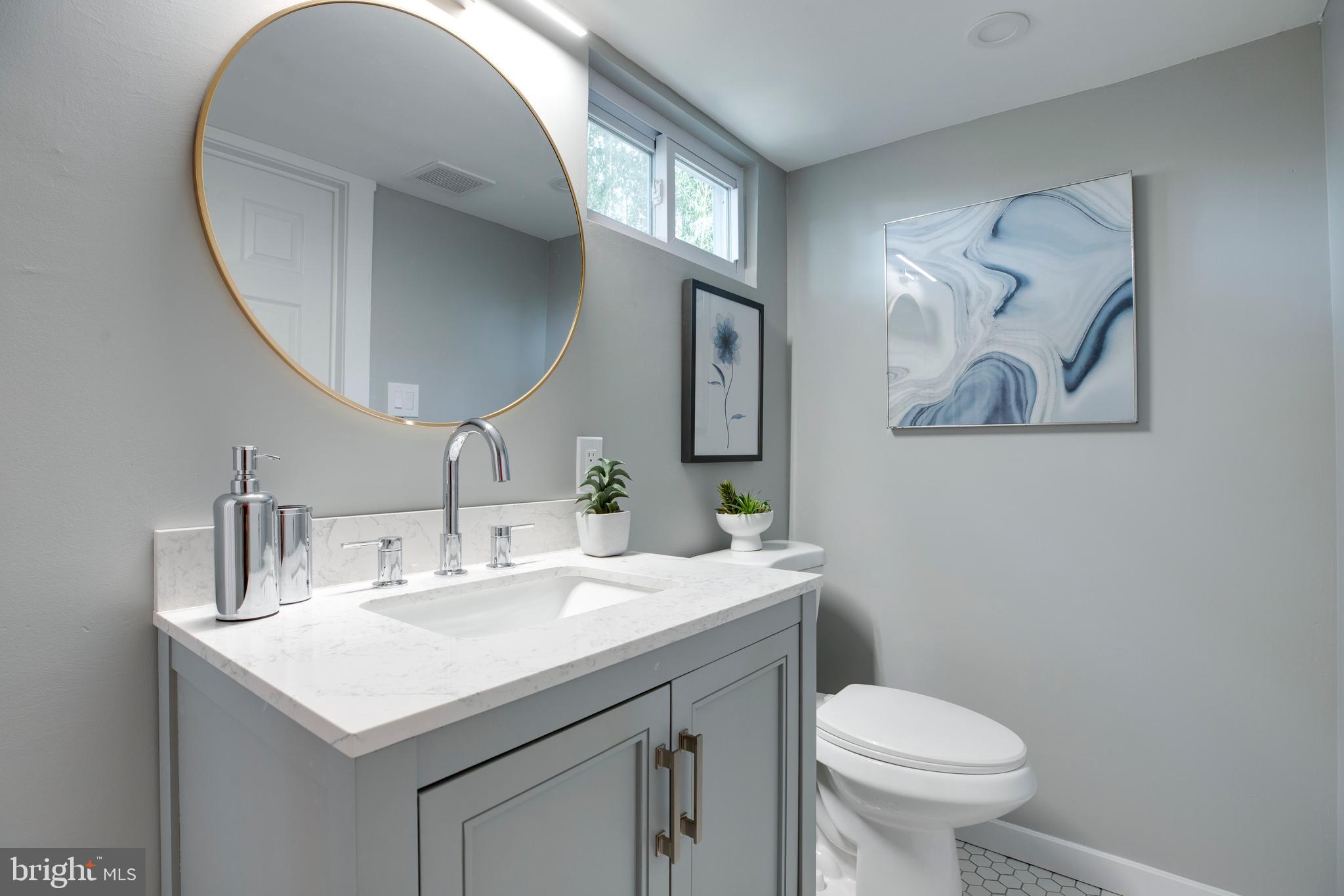 6815 Front Royal Road Springfield, VA 22151 - Photo 32 of 57