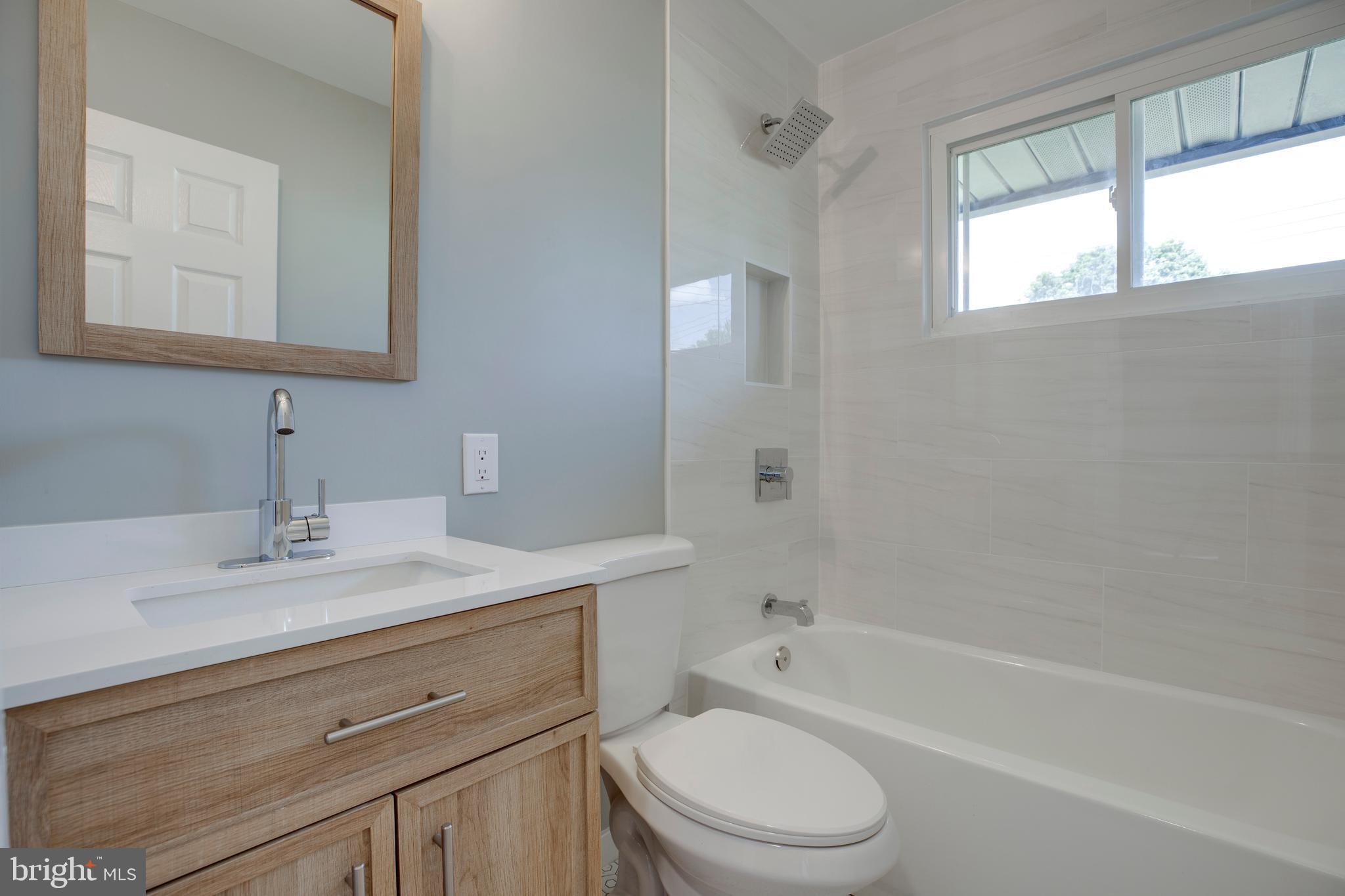 6815 Front Royal Road Springfield, VA 22151 - Photo 36 of 57