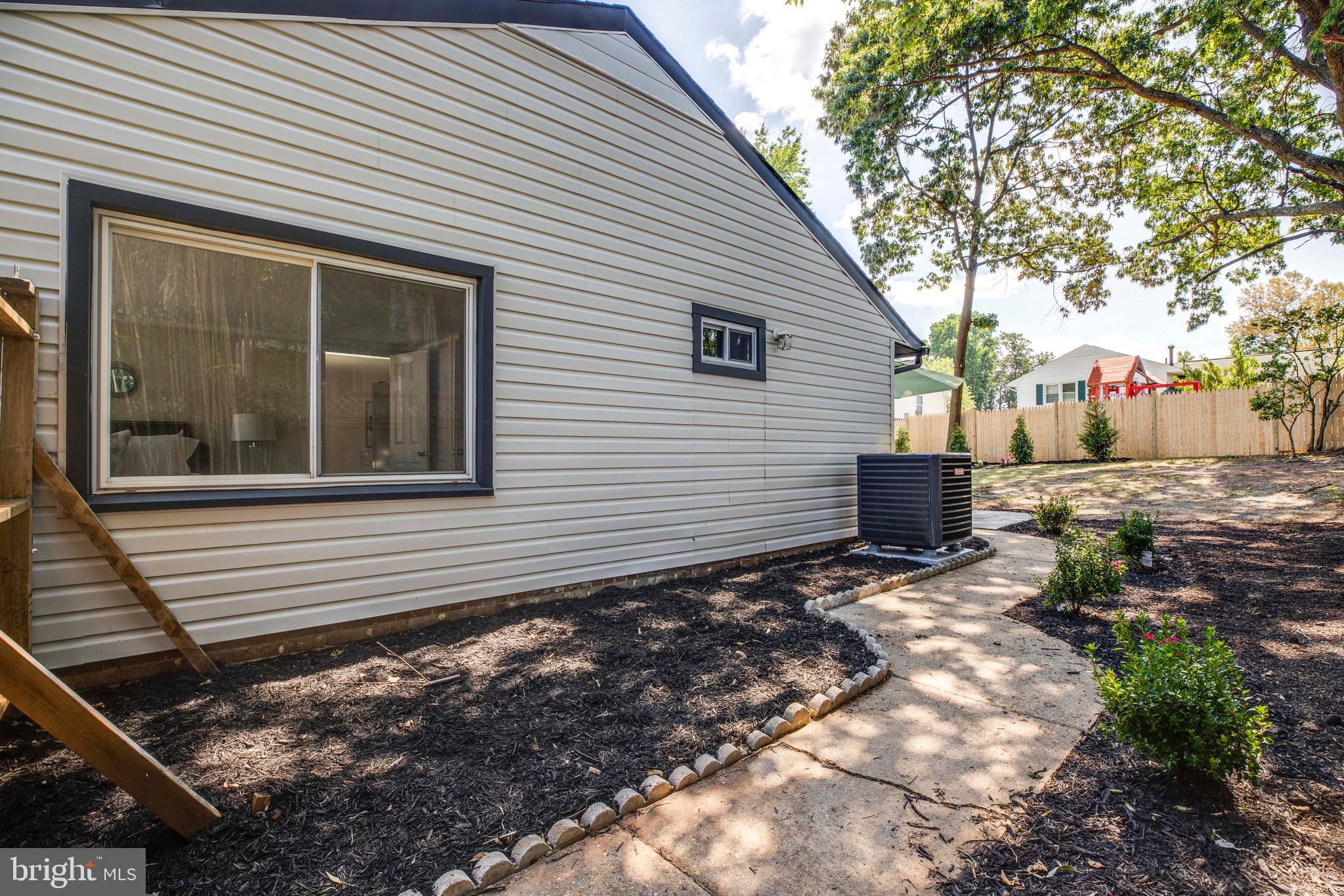 6815 Front Royal Road Springfield, VA 22151 - Photo 43 of 57