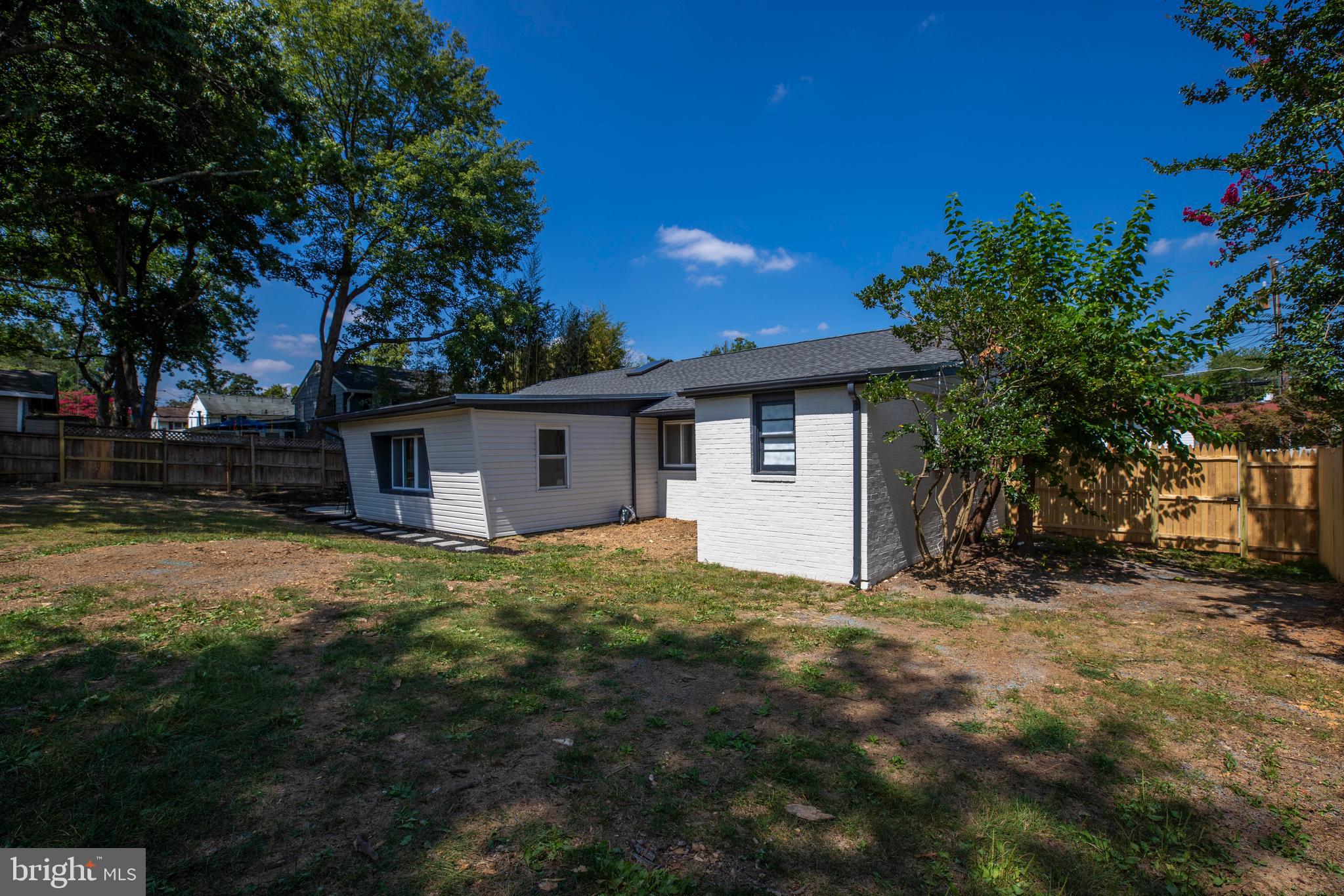 6815 Front Royal Road Springfield, VA 22151 - Photo 46 of 57