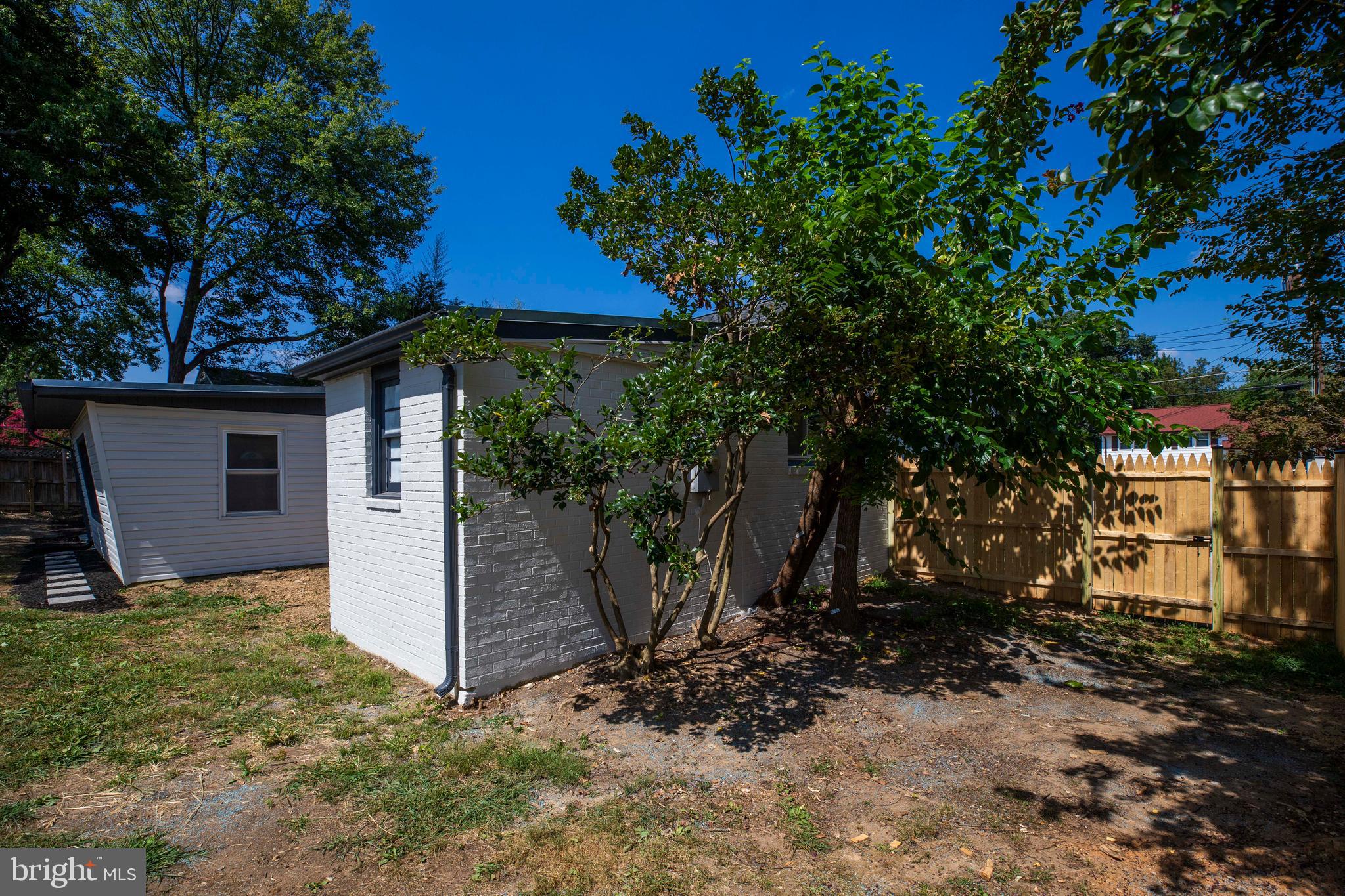 6815 Front Royal Road Springfield, VA 22151 - Photo 47 of 57