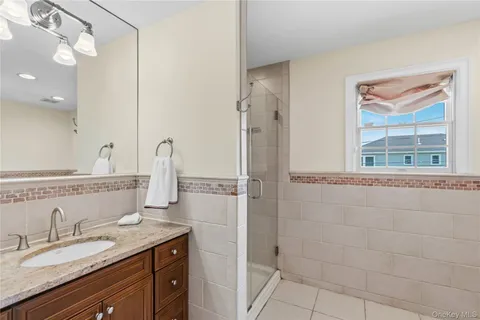 $1,575,000 | 47 Syosset Circle, Syosset, NY 11791