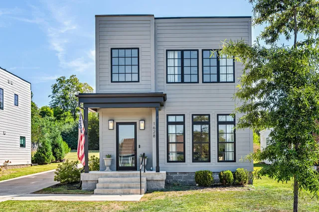 $650,000 | 1628 24th Avenue North, Nashville, TN 37208