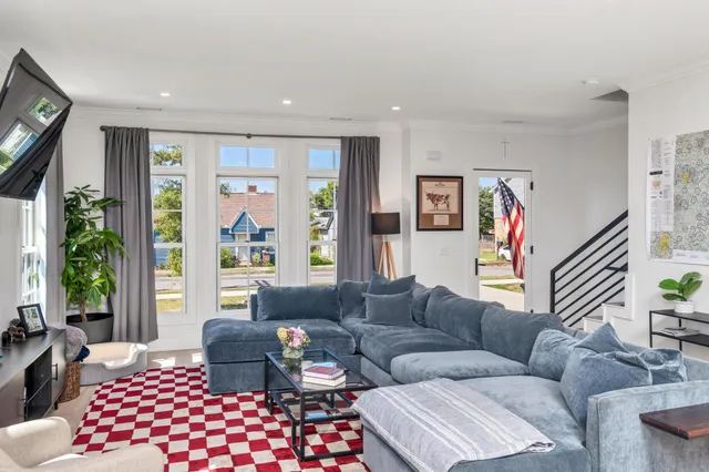 $650,000 | 1628 24th Avenue North, Nashville, TN 37208