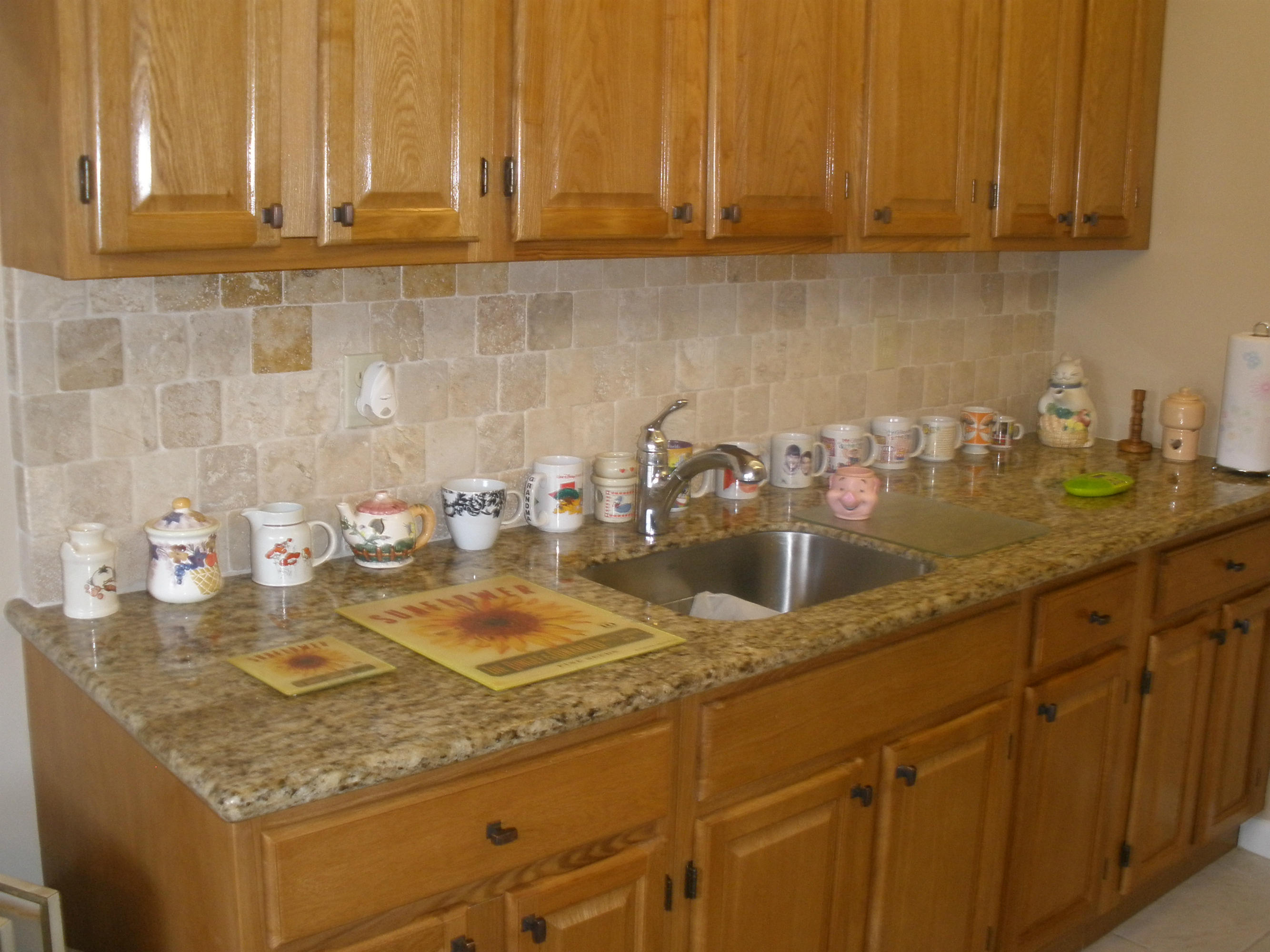 1042 Guildford East, Unit C Boca Raton, FL 33434 - Photo 3 of 13 Kitchen