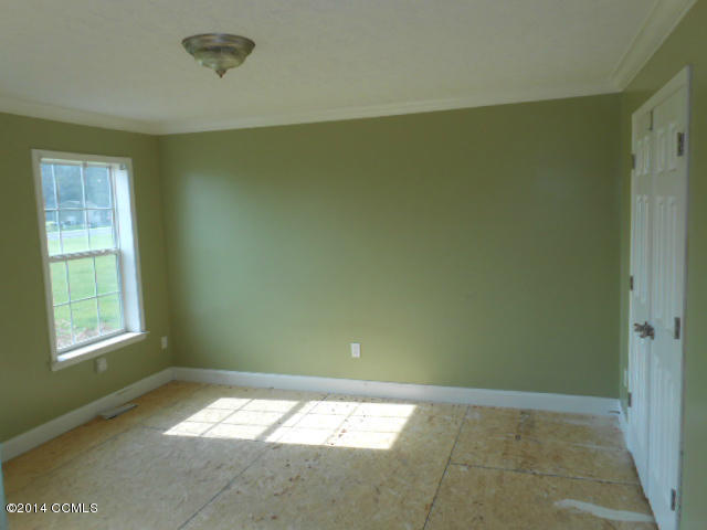 116 Morristown Road Stella, NC 28582 - Photo 3 of 12 43 MASTER BEDROOM