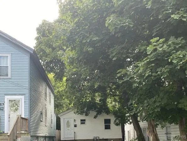 $99,700 | 58 Liberty Street, Oswego, NY 13126