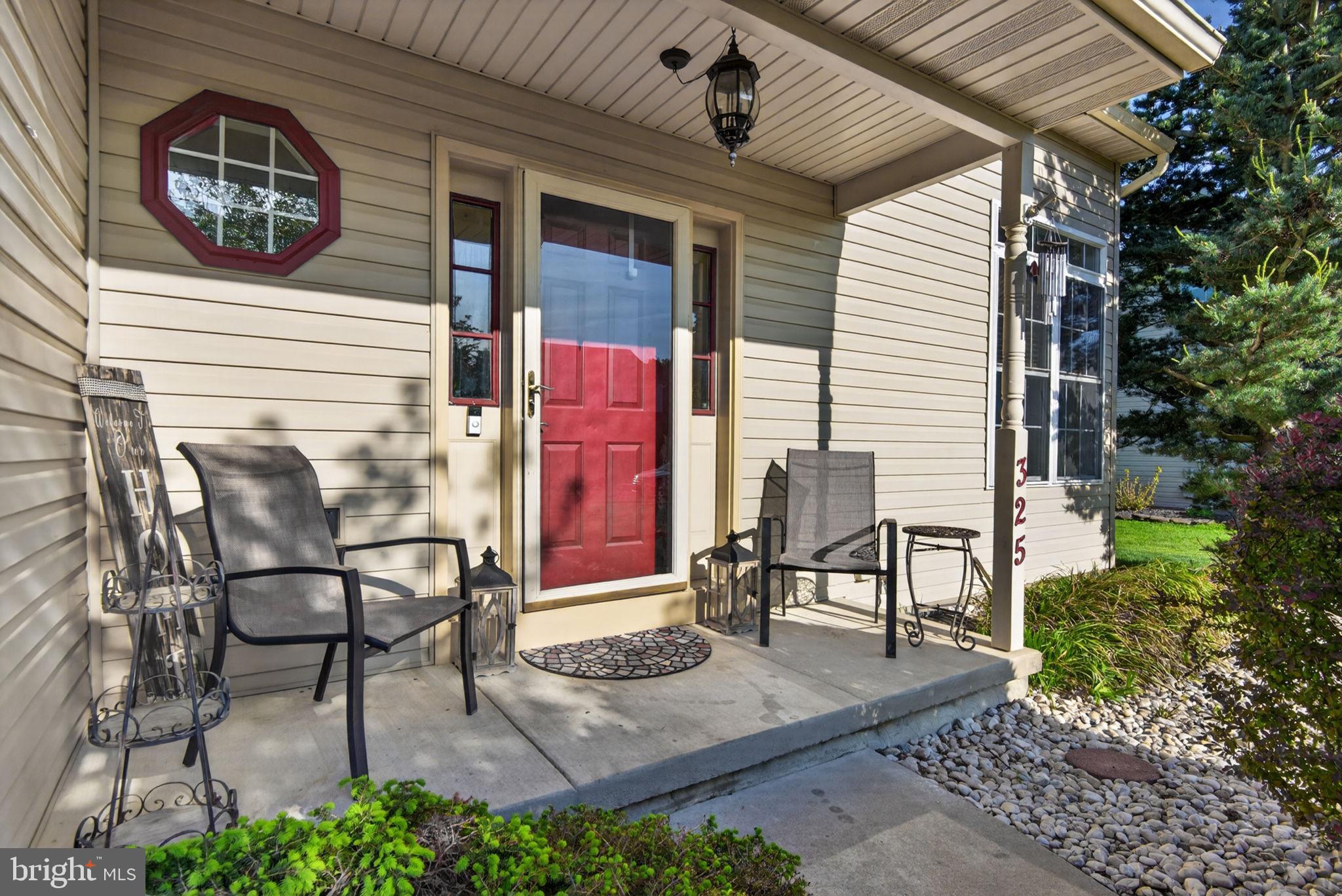 325 Olde Hickory Road Mount Wolf, PA 17347 - Photo 5 of 42