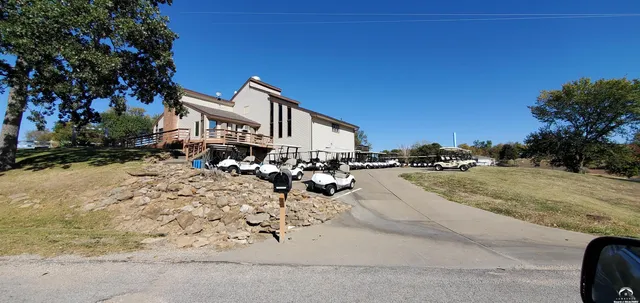 $4,500 | 6295 Rock Creek Drive, Ozawkie, KS 66070