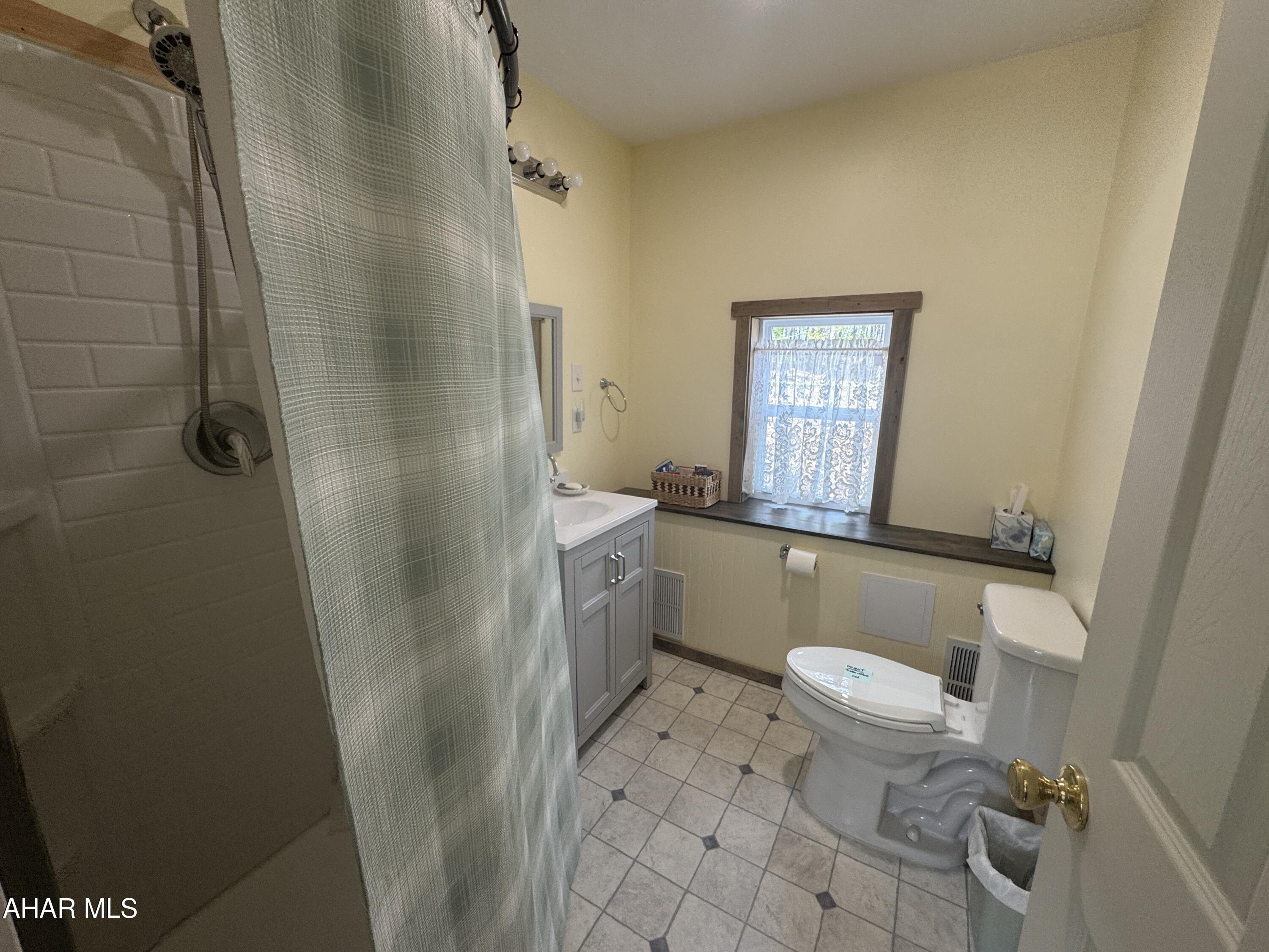 773 Church Hill Road Flinton, PA 16640 - Photo 10 of 16