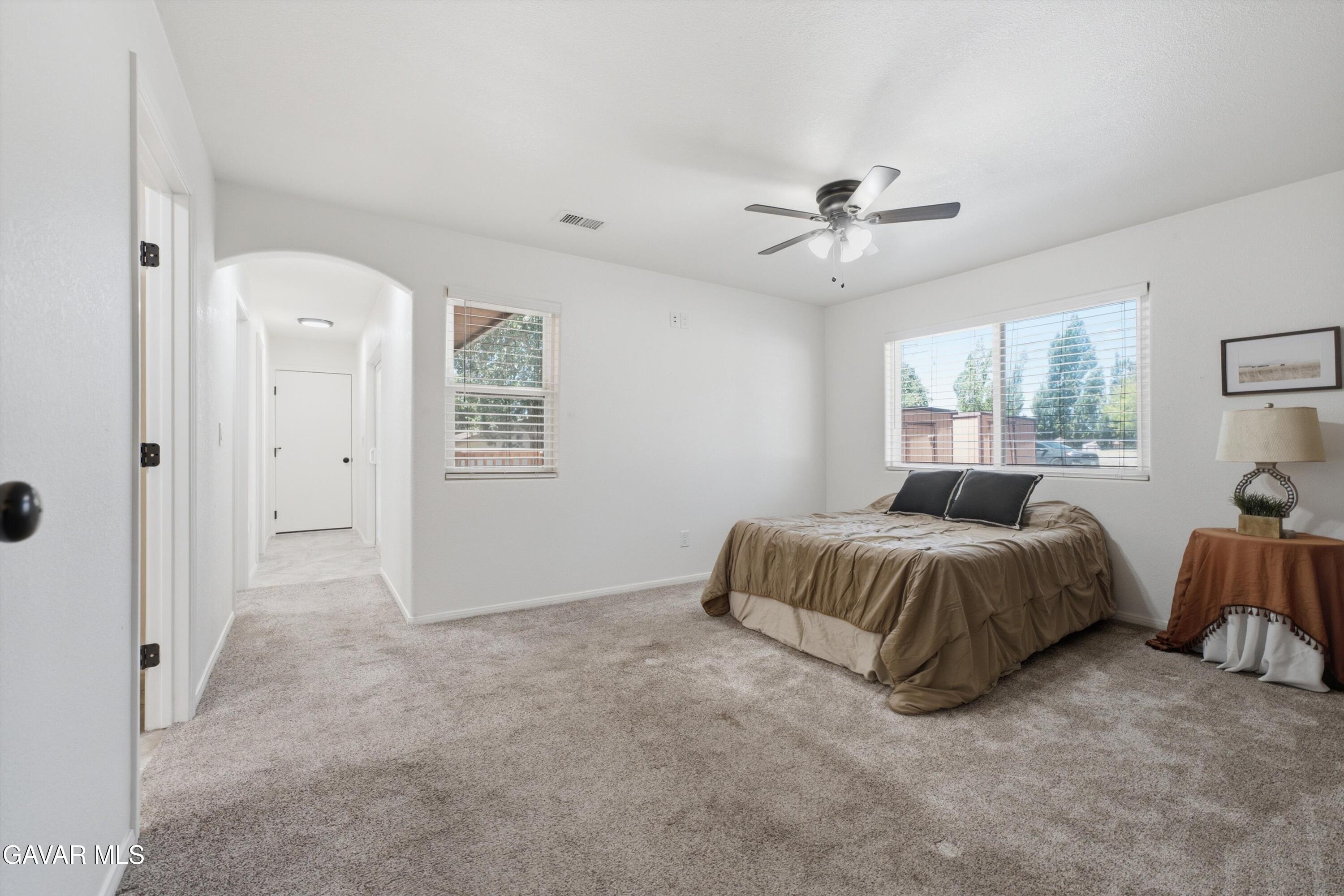 26720 Sutter Court Tehachapi, CA 93561 - Photo 17 of 36 16-JYP09629