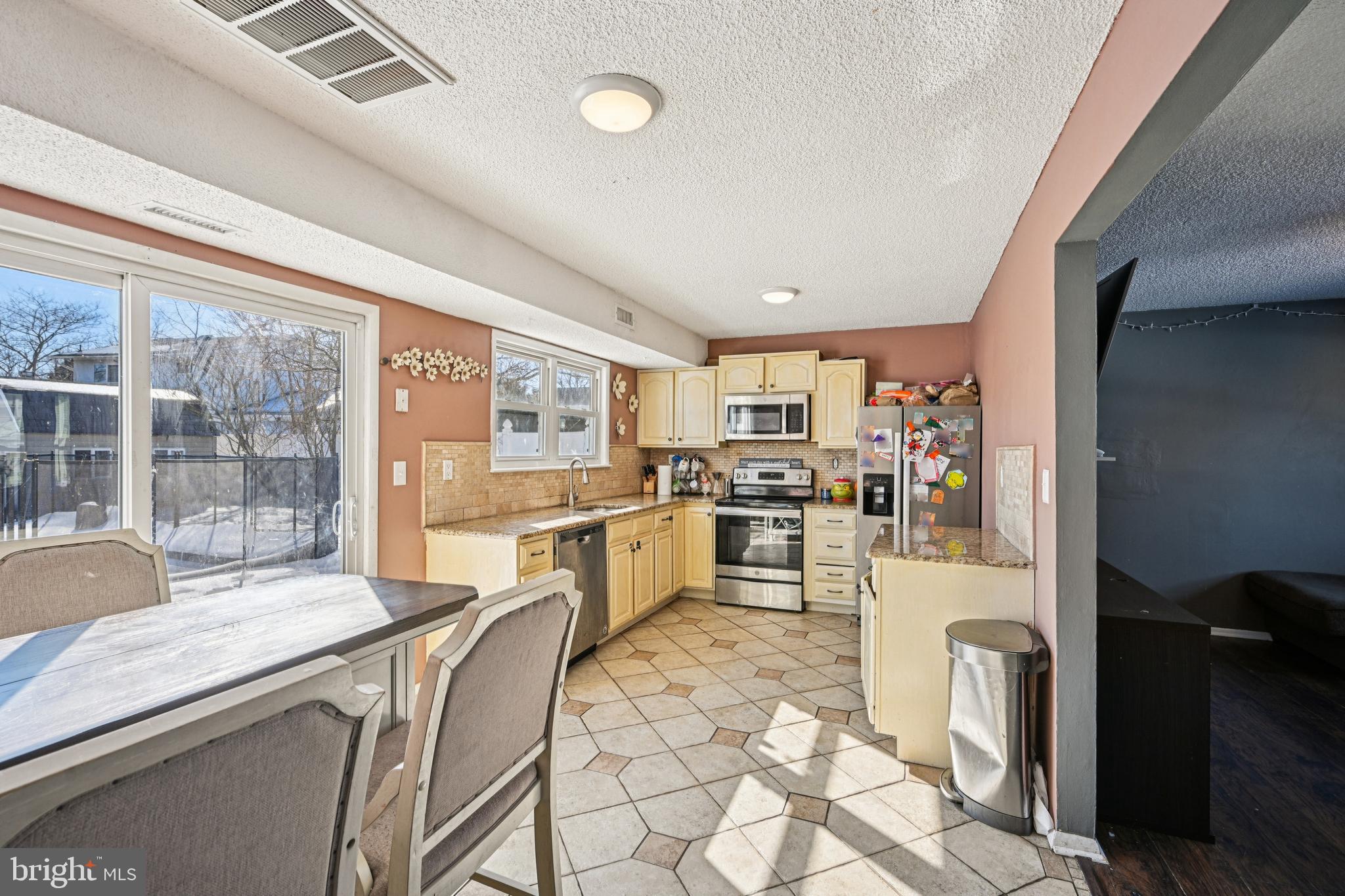 135 Windward Drive Barnegat, NJ 08005 - Photo 11 of 55