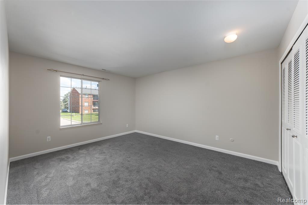 505 West Highland Road Howell, MI 48843 - Photo 13 of 20