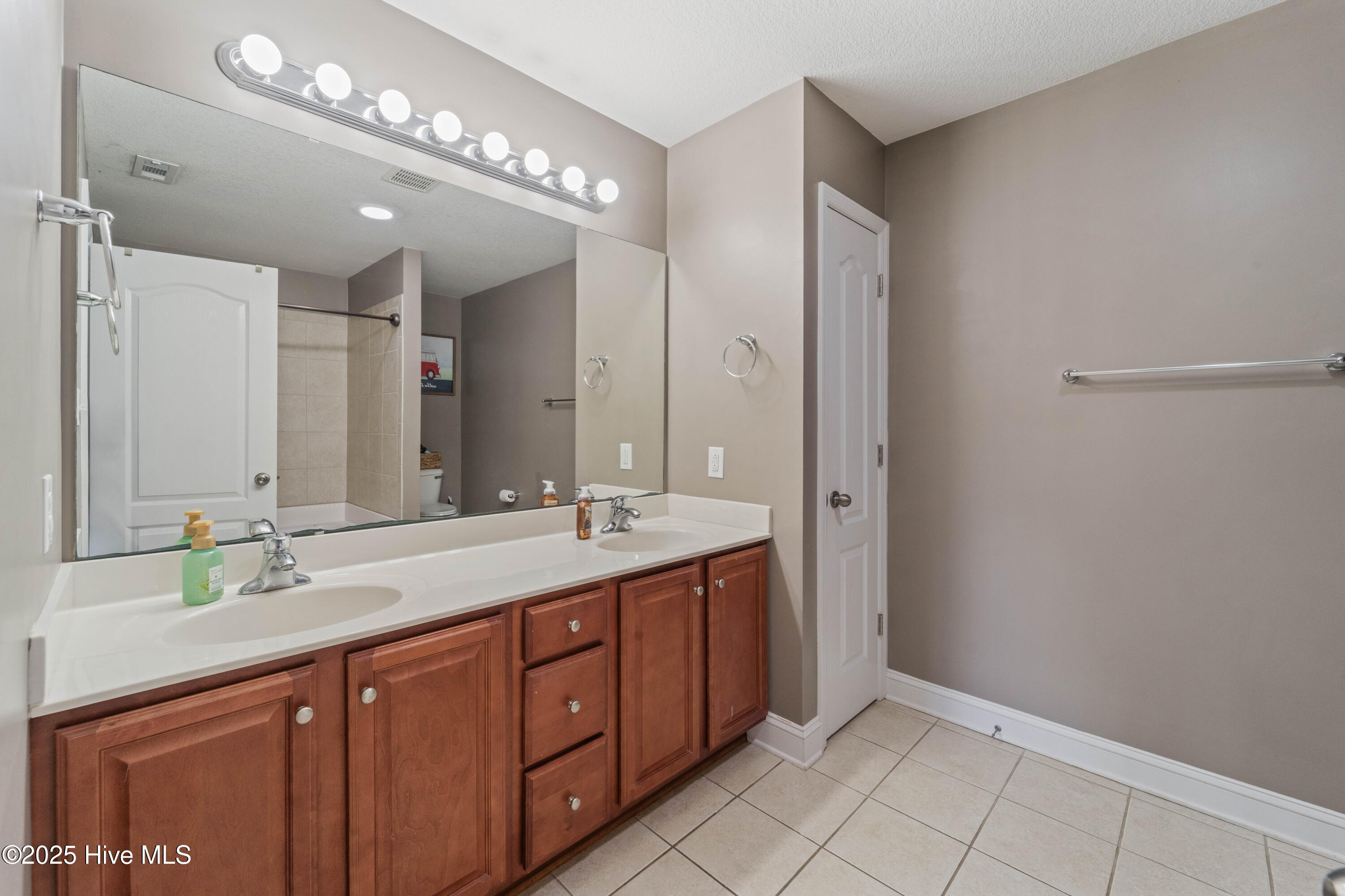 162 East Ridge Court Jacksonville, NC 28540 - Photo 34 of 54 DSC03110